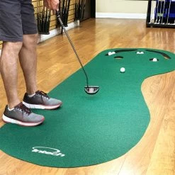 Hireko Intech Golf 3 Hole Portable Golf Putting Mat -GolfMate Shop 3HolePortablePuttingMat10